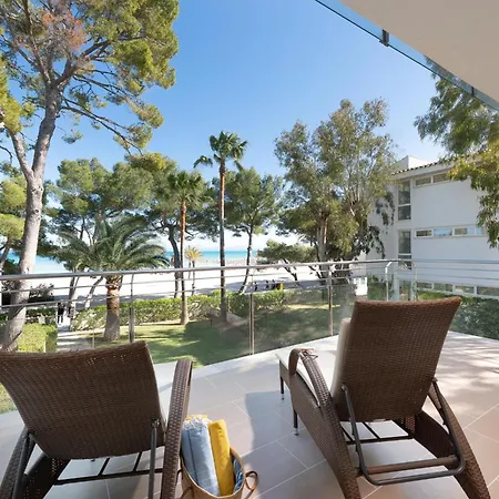 Nyaraló Exclusiva En Primera Linea De Playa En Con Jacuzzi Alcudia